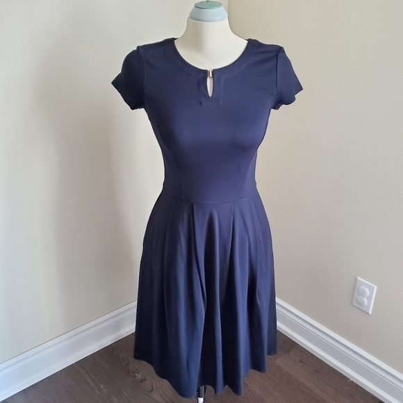 Brooks Brothers Fit & Flare Navy Blue Dress Size 2 - Picture 9 of 9